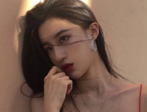 莫爷hi小红书